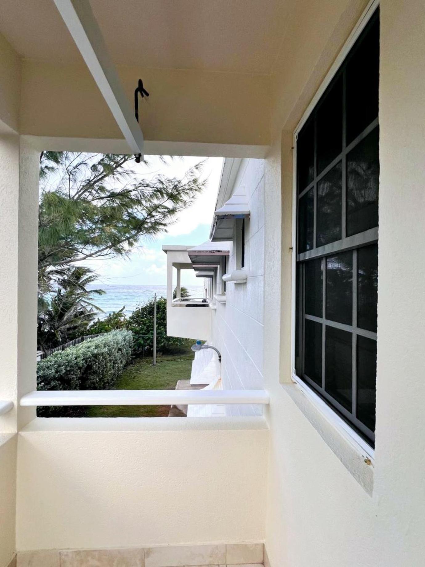 Ocean Bliss Apartments Christ Church Extérieur photo